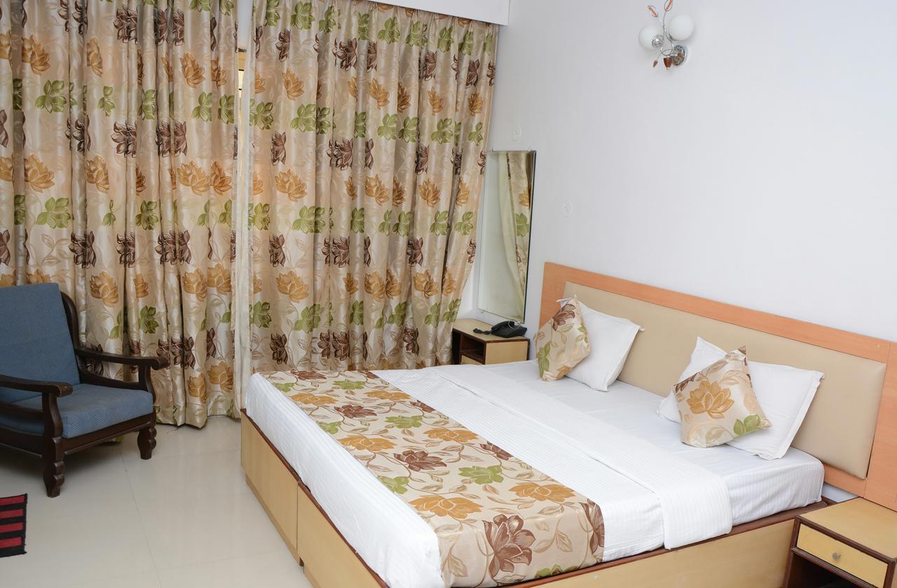 Hotel Sunrise Panaji Exterior foto
